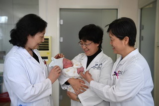 关于 助孕全国招募孕妈志愿者